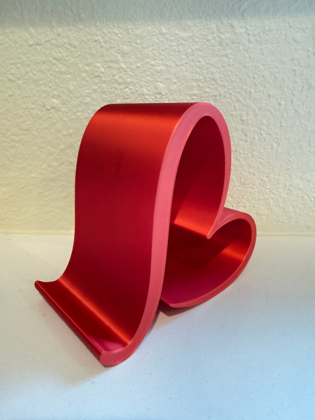 3D Printed “Heart Phone Stand”